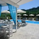 Valentino & 4* Vasilikí