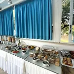 Ξενοδοχείο με διαμερίσματα Valentino &