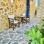 Valentino & Ξενοδοχείο με διαμερίσματα Ανω Βασιλικος